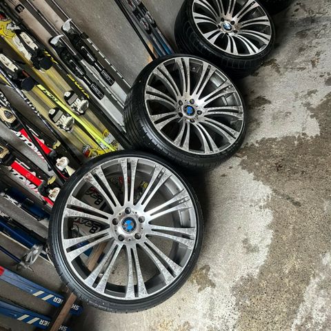 20" bmw felger stått på e60.