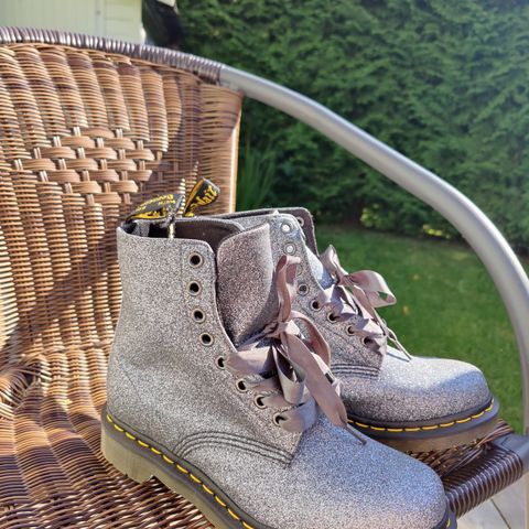 Dr Martens glitter boots