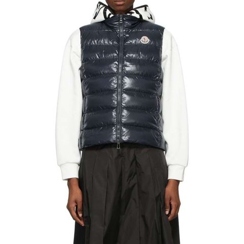 Helt ny Moncler vest i perfekt tilstand!