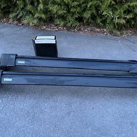 Thule Edge WingBar passer til Toyota RAV4