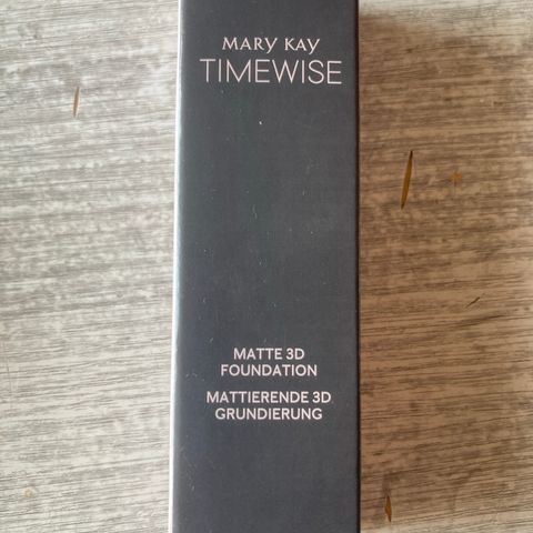 Mary Kay Matte3D Foundation