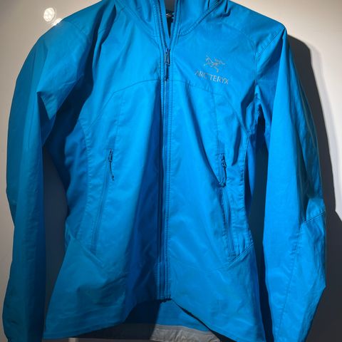 ARCTERYX  vindjakke dame M