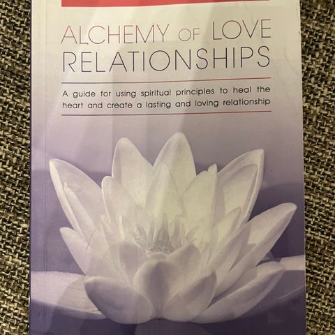 Alchemy of love relationships av Dr Joseph Michael Levry