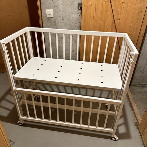 Bedside crib