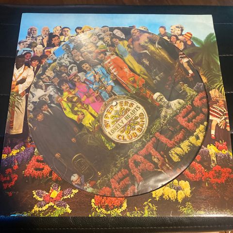 The Beatles ** Sgt. Pepper's Lonely Hearts Club Band ** LP ** Picture Disc