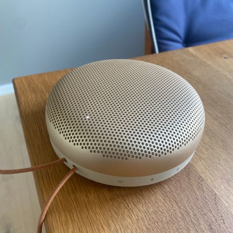 Bang & Olufsen BeoSound A1 - 2nd Gen høyttaler