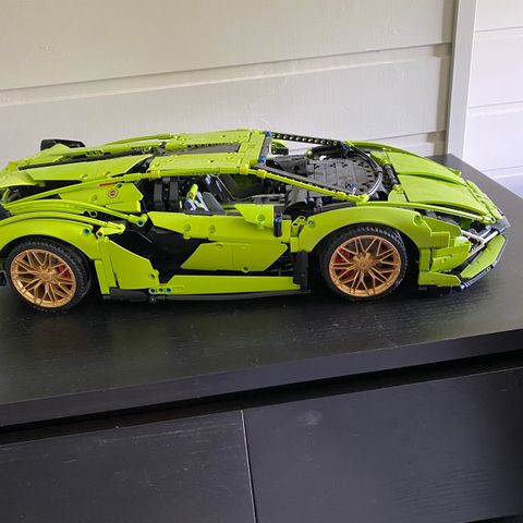 Ferdig bygget technic Lego, Lamborghini