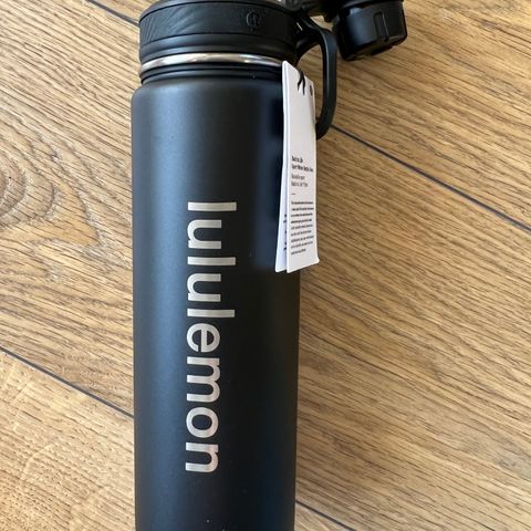 Lululemon Back to Life kopp 710 ml drikkeflaske termokopp