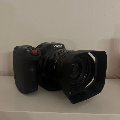 Canon XC10