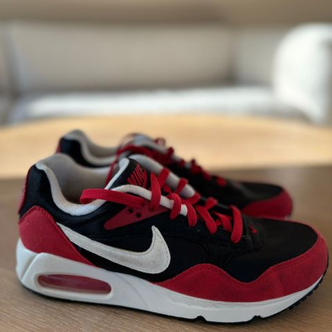 Nike Air - Str. 41 - nesten som nye!