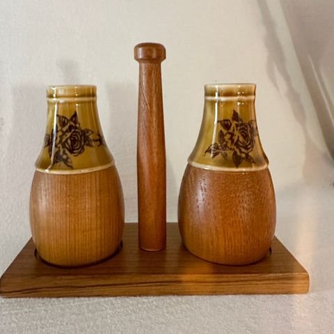 Retro teak-sett, salt og pepper