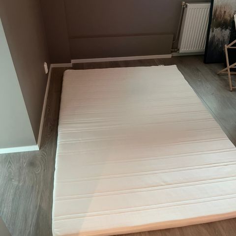 Brukt IKEA Tuddal 140 cm overmadrass gis bort mot henting