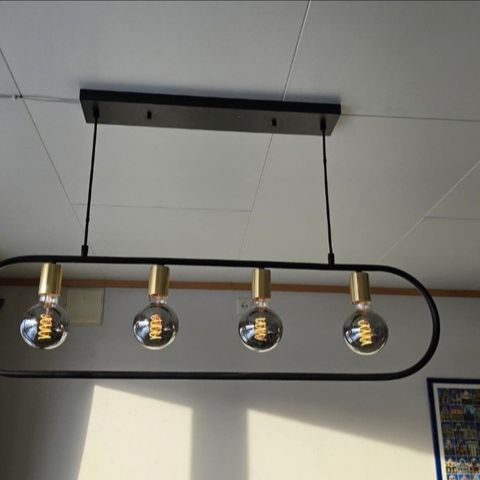 Taklampe rustikk stil