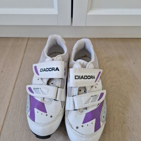 Diadora Spinningsko