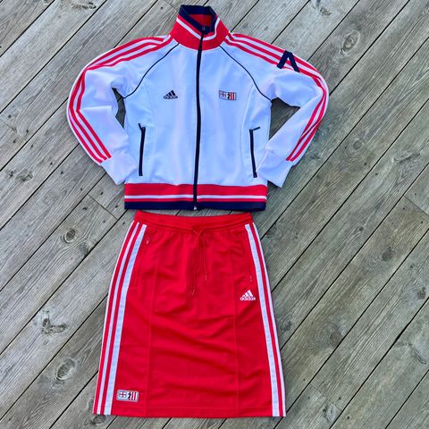 Retro Adidas England sett! ❤️ Str 36/38