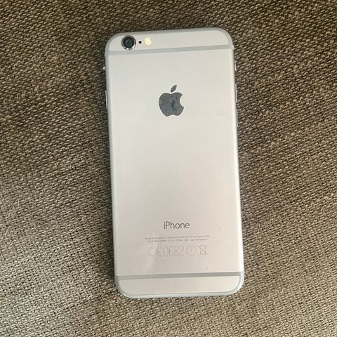 iphone 6 skrur seg ikke helt på