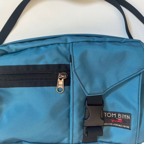 Moderne TOM BIHN mageveske/veske (LE PETIT DERRIERE)