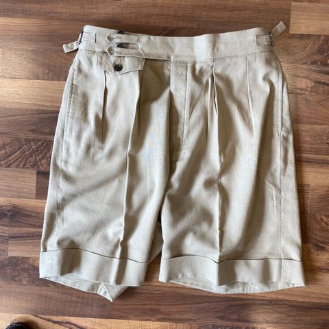 Beige Ghurka shorts