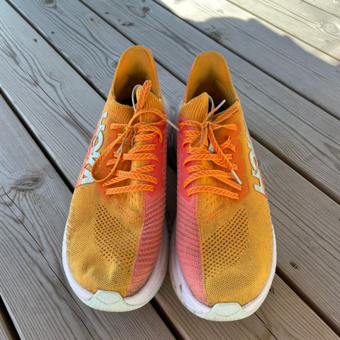 Hoka carbon x3