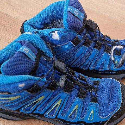 Salomon X-ULTRA MID GTX J - Tursko str 34