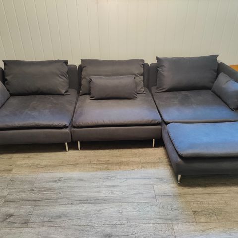 Söderhamn sofa samsta mørk grå*Reservert ut søndag 8.9*