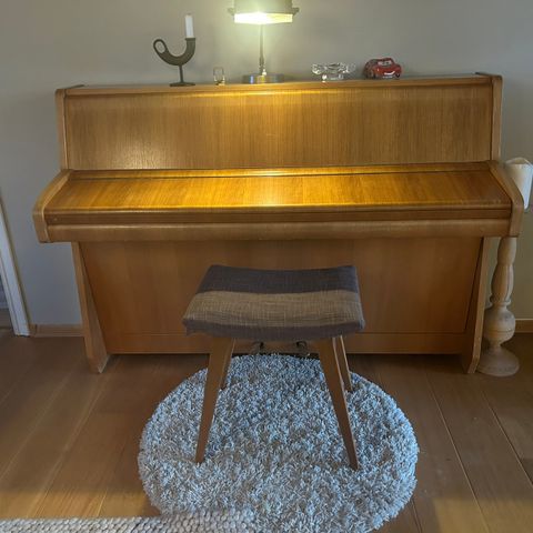 Schimmel piano fra ca 1970