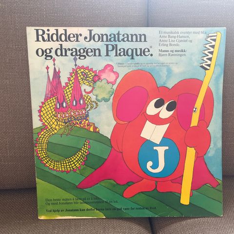 Ridder Jonatann Og Dragen Plaque - Et Musikalsk Eventyr