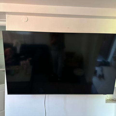 Samsung 65 smart tv 4K 120hrz