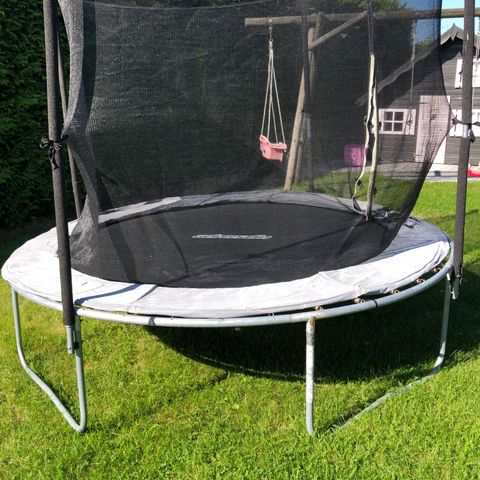 Trampoline