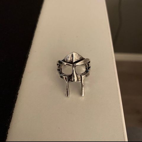 Mf doom ring