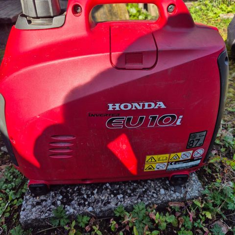 Honda aggregat /  Inverter lite brukt