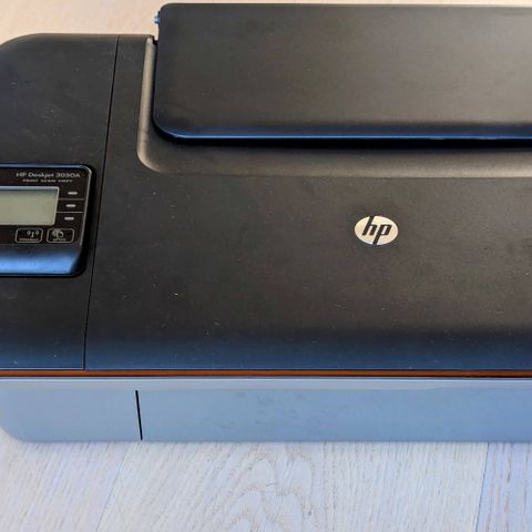 Printer: HP Deskjet 3050A e-All-in-One skriver - J611a