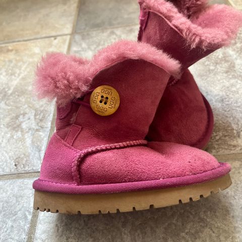 Veldig fin rosa UGG sko