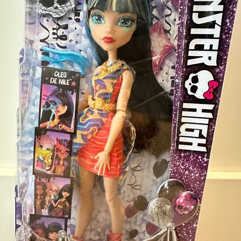 Ny Monster High dukke ‘’Cleo de Nile’’ uåpnet