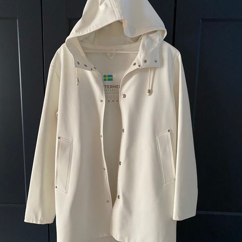 Stutterheim Stockholm hvit regnjakke S