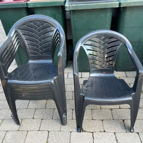 Hagestol - sort plastikk - 6 stk