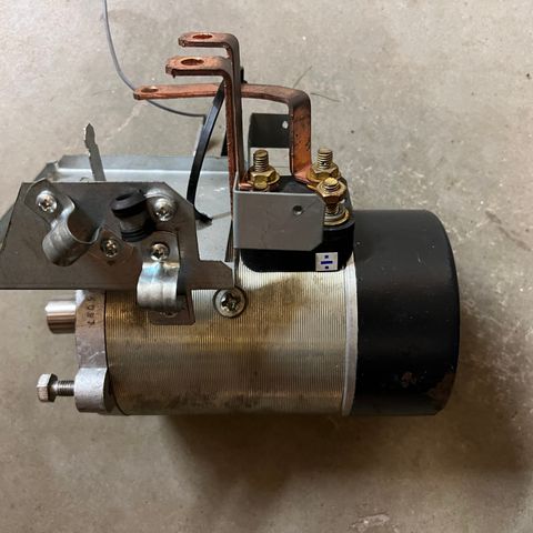 QL BP 300 motor og propell