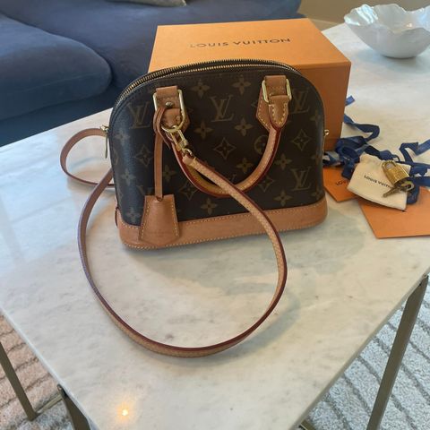 Louis Vuitton Alma BB