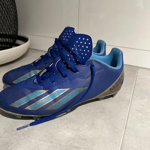 Adidas crazy fast- Messi (kunstgress) str 37 1/3