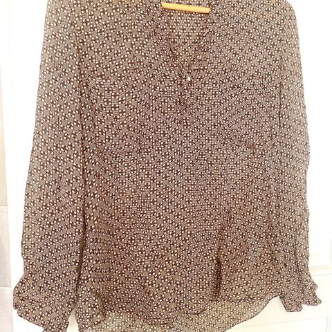 Brun/beige bluse fra HunkyDory