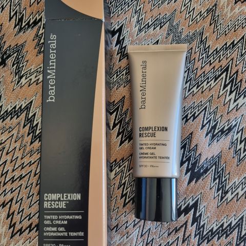 Bareminerals complexion rescue tinted gel cream