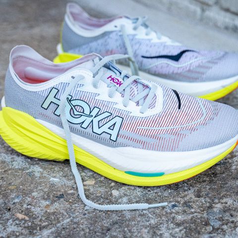 Hoka mach x2