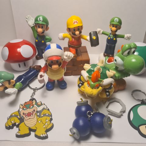 Diverse Super Mario Leker - Nintendo Samlefigurer og Leker