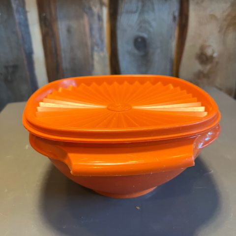 Tupperware boks