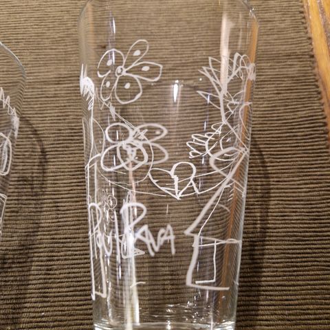 Poul pava glass 3 stk selges kr 50 pr.stk.