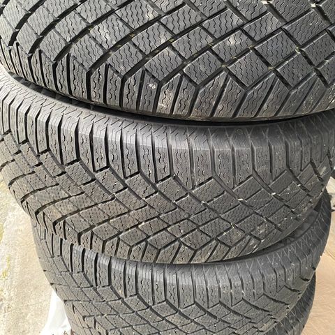 Piggfriedekk 265/60R 18