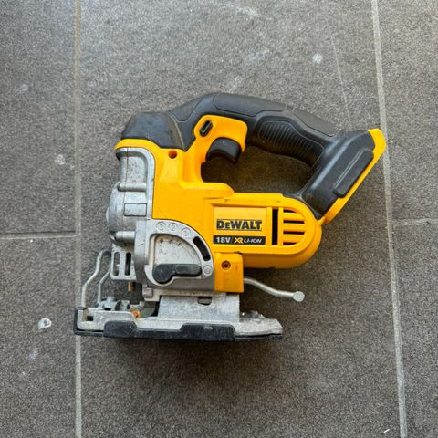 Dewalt DCS331 18V Stikksag