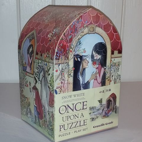 SNOW WHITE.ONCE UPON A PUZZLE.UÅPNET.