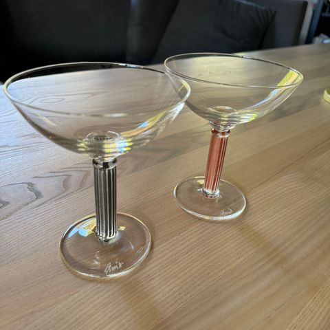 2 stk Champagneglass, håndmalte