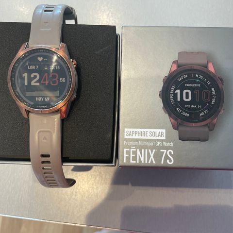 Garmin Fenix 7s Sapphire Solar